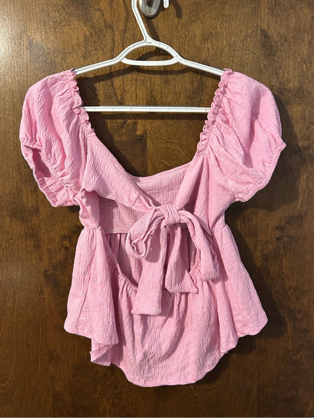 NWT Altar'd State Pink Puff-Sleeve Peplum Top - Picture 2 of 4